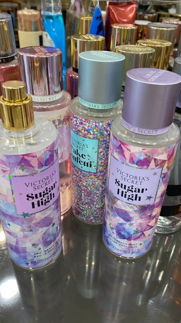Victoria Secrets Pallets - Image 14